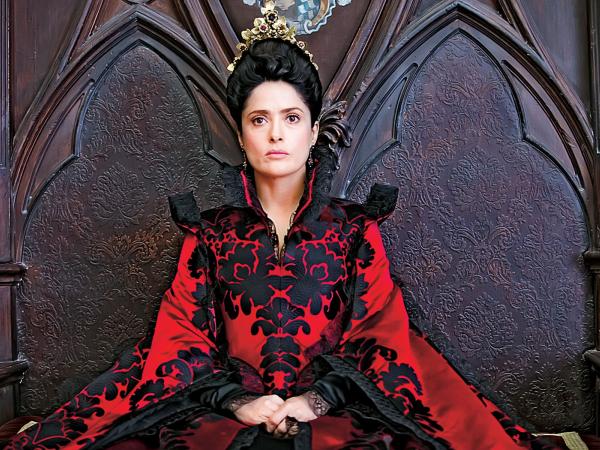 Salma Hayek jako królowa Longtrellis w wyrafinowanym estetycznie „Pentameronie”