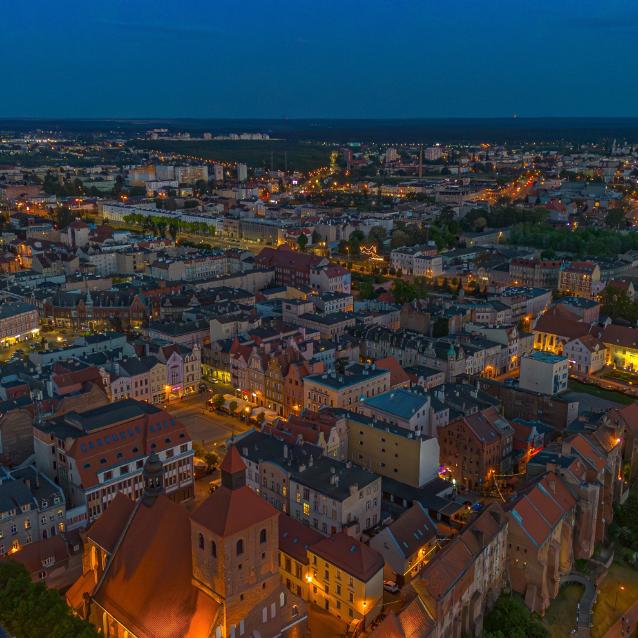 Grudziądz nocą.