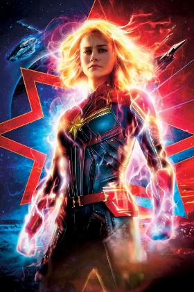 Brie Larson jako Kapitan Marvel.