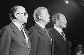 Menachem Begin, Jimmy Carter i Anwar Sadat