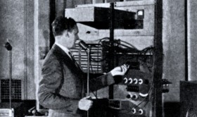 Pierwszy wokoder, ok. 1936 r. – i pierwszy wokalista, który przetestował tę technologię. Lady Gagą w przeszłości był Charles Vadersen