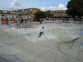 Brixton - jedno z lichych osiedli Londynu.
