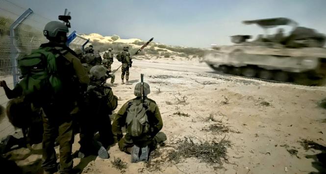 Izraelskie oddziały lądowe podczas operacji w Strefie Gazy. 31 października 2023 r.