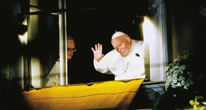 Jan Paweł II w 2002 r.