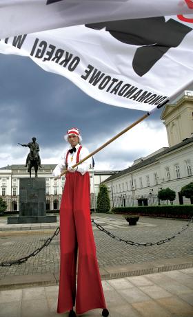 Gdyby Polska przyjęła JOW, byłaby w kontrze do trendu światowego.