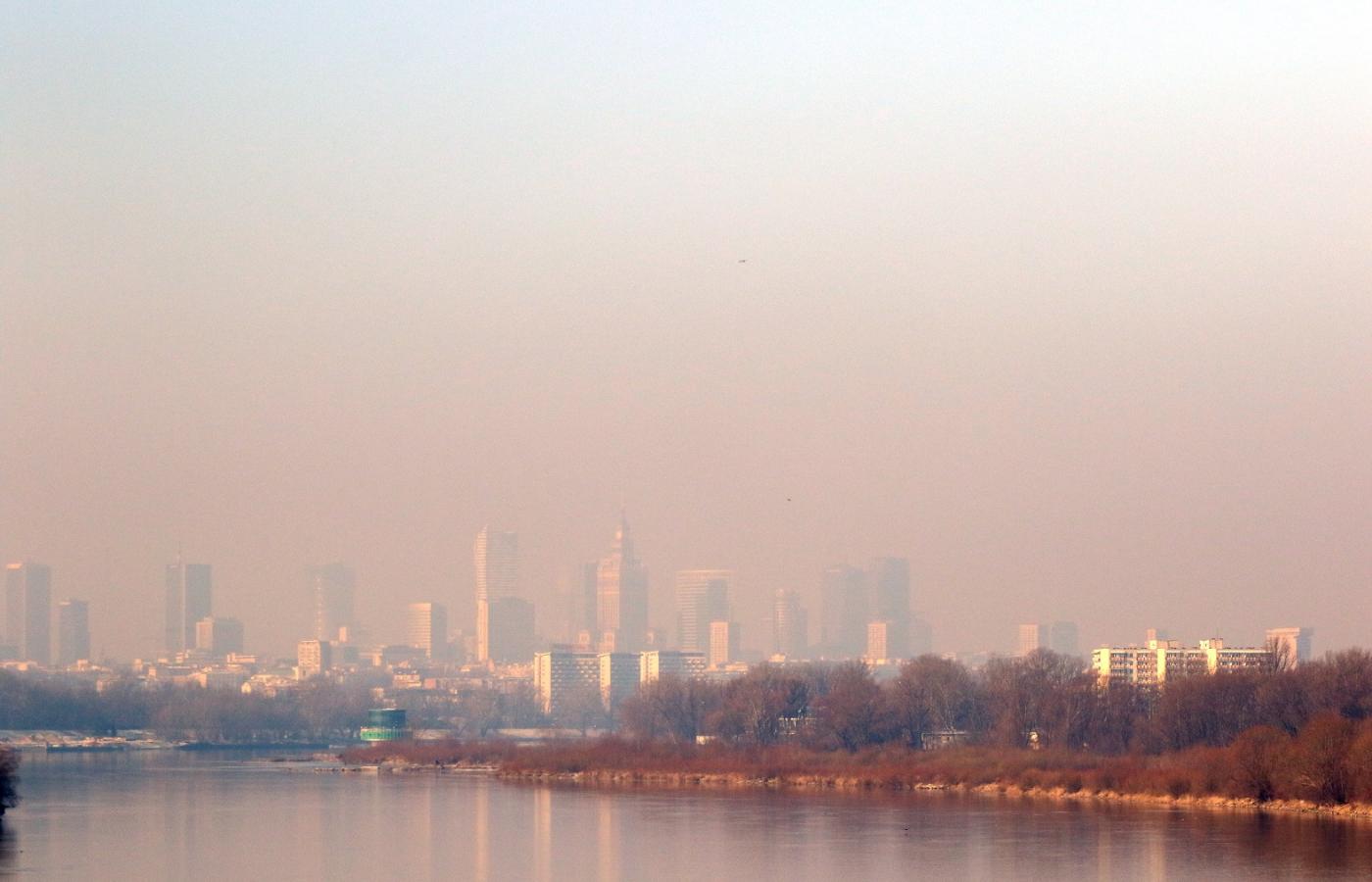 Smog nad Warszawą