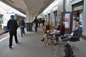 Stacja ­ Warszawa - Falenica.