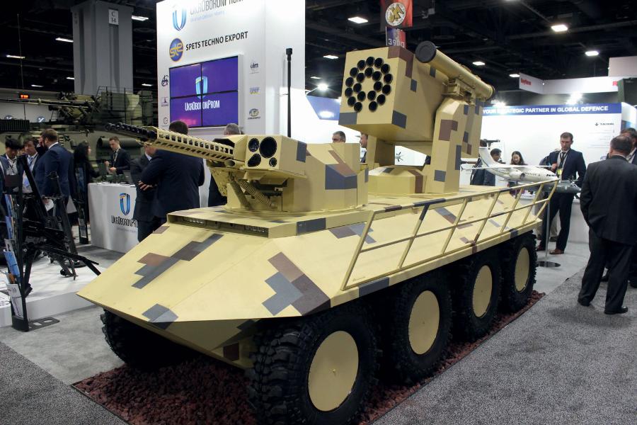 Fantom to ukraiński zdalnie sterowany bezzałogowy wielozadaniowy pojazd taktyczny.