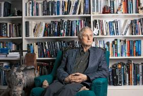 Richard Dawkins oburzył się na zrównanie maoryskiej „drogi poznania” z nauką zachodnią.