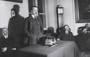 Premier Aleksander Skrzyński