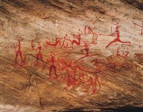 Malowidło naskalne sprzed kilkunastu tysięcy lat: scena myśliwska.