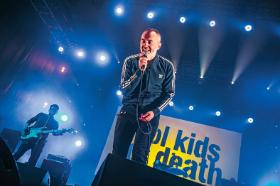 Krzysztof Ostrowski, wokalista i rysownik, frontman CKOD.