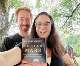 Dr Kelly Weinersmith i Zach Weinersmith