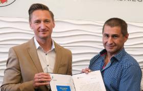 Andrzej Sirowacki i wicemarszałek zachodniopomorski Olgierd Geblewicz, czerwiec 2019 r.