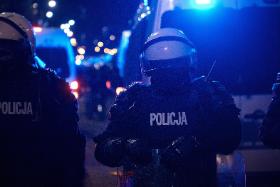 Zdania manifestantów są podzielone. Opowieści o ładnych gestach ze strony policji mieszają się z tymi mniej fajnymi.