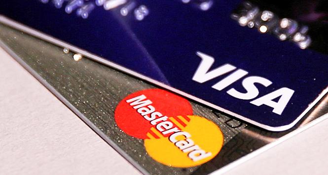 Karty Visa i Mastercard. Rosjanie nie skorzystają już z globalnej sieci akceptacji dwóch amerykańskich organizacji płatniczych.
