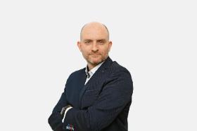 Dr Piotr Wierzbiński