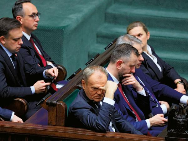 Kiedy tylko obóz rządzący chce się pochwalić, jak to bezlitośnie tropi przestępstwa byłej władzy, odbiorcy tym bardziej dostrzegają nędzę całej akcji rozliczeń.