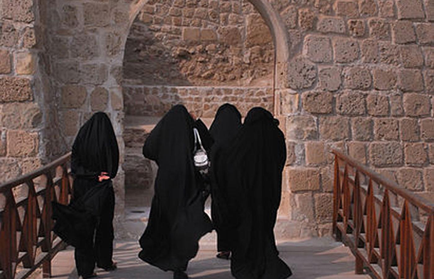 Kobiety w Arabii Saudyjskiej zyskują kolejne prawa. Bardzo powoli.