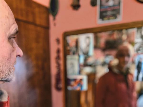 U pijaków czas przyszły nie istnieje, dlatego tak łatwo obiecują, że od jutra się zmienią, od soboty nie piją, za tydzień pójdą z dzieckiem na mecz.