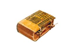 Cztery druki we wspólnej oprawie pergaminowej. Biblioteka Elbląska.