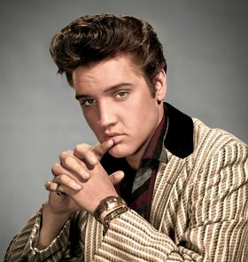 2. Elvis Presley zmarł 16 sierpnia 1977 r. W 2015 r. zarobił 55 mln dol.