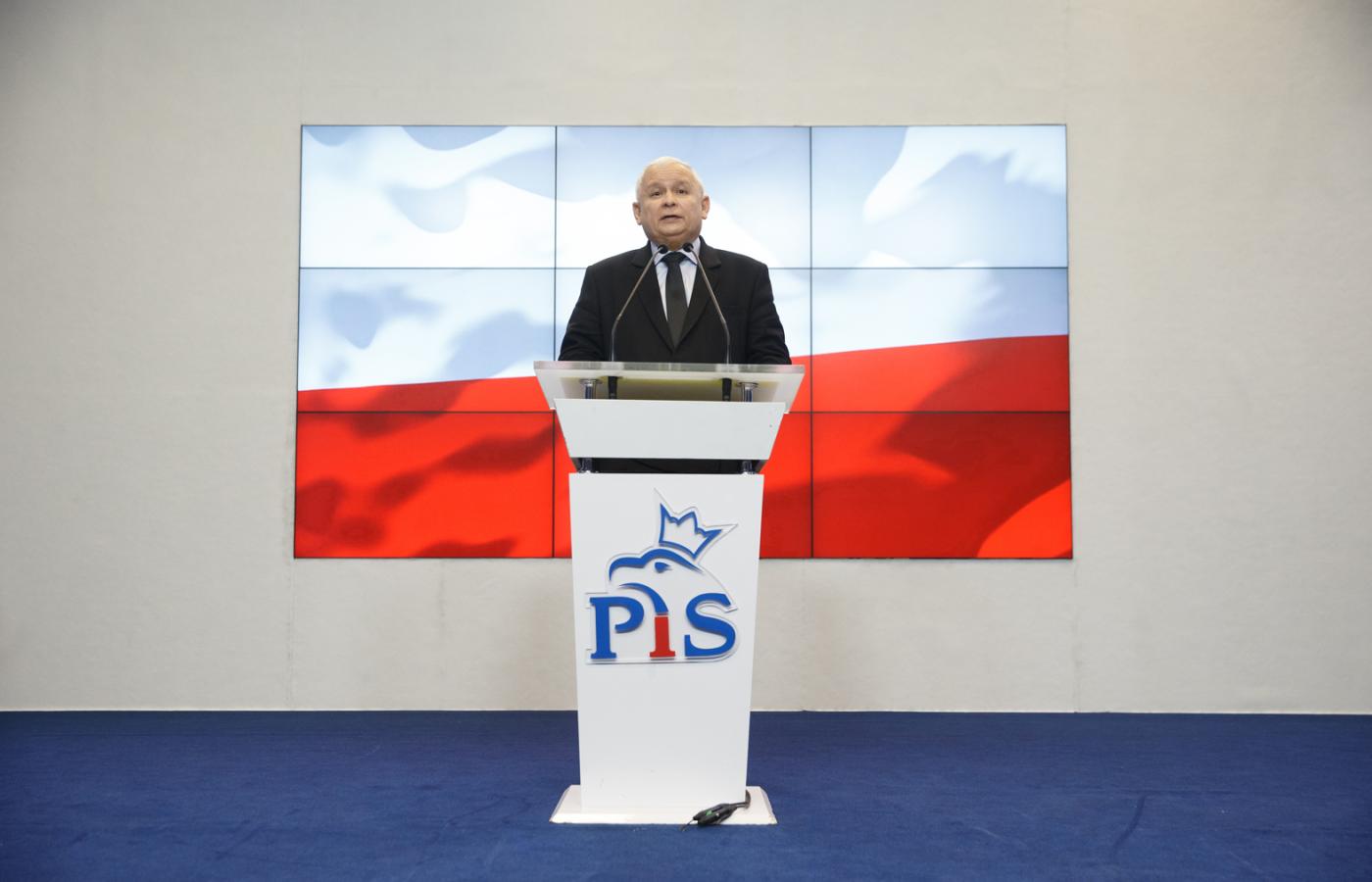 PiS jest partią wodzowską, lecz zaprogramowaną tak, aby w rządzeniu zgrywali się wszyscy, tylko nie wódz.