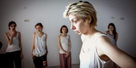 Wszystko, co duchowe, w „Body/Ciało” znajduje się między ludźmi.