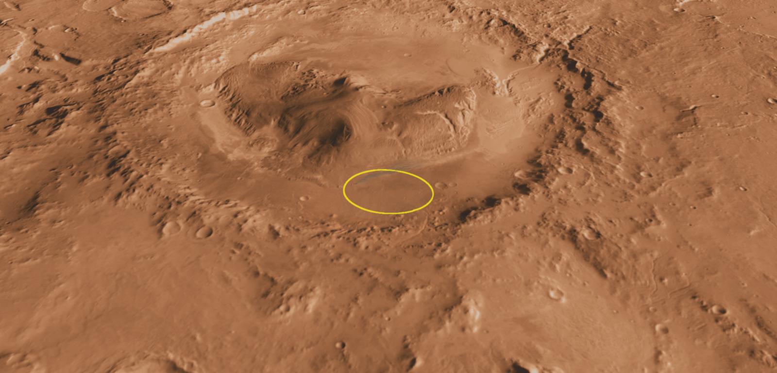 Krater Gale z zaznaczonym miejscem lądowania łazika Curiosity u stóp Aeolis Mons.