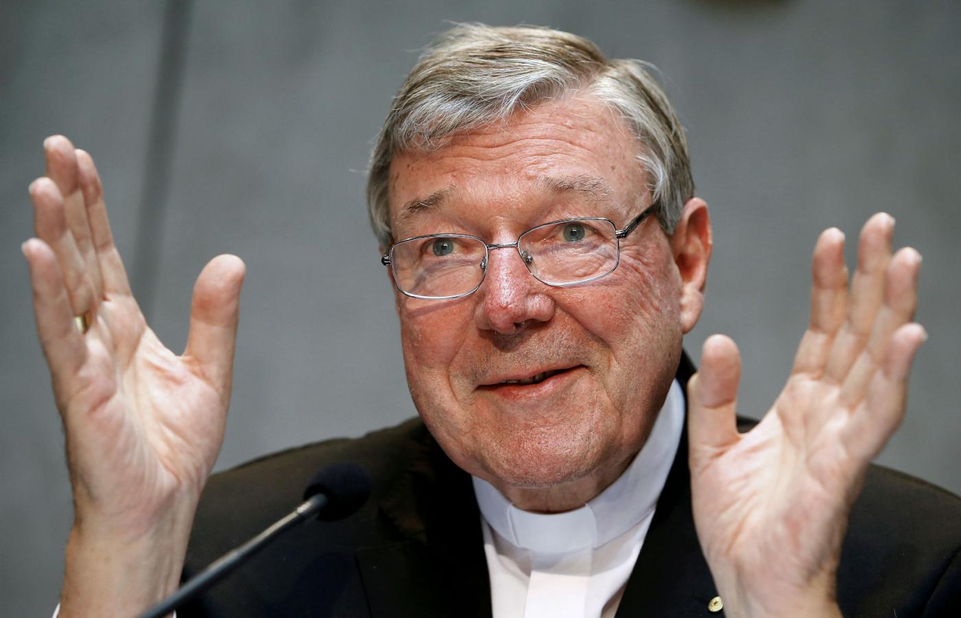 Australijski kardynał George Pell, watykański „minister skarbu”, stanie przed sądem w Melbourne, by zeznawać w sprawie zarzutów pedofilskich.