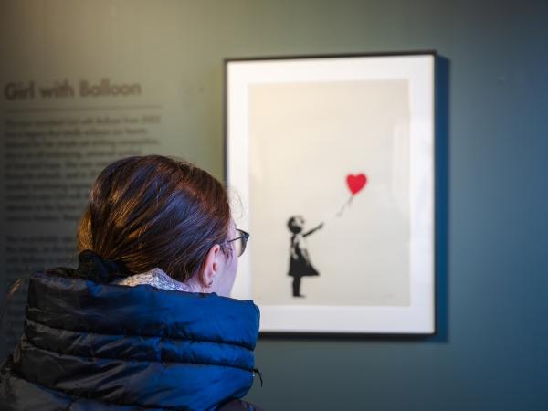Wśród falsyfikatów były m.in. prace Banksy′ego.