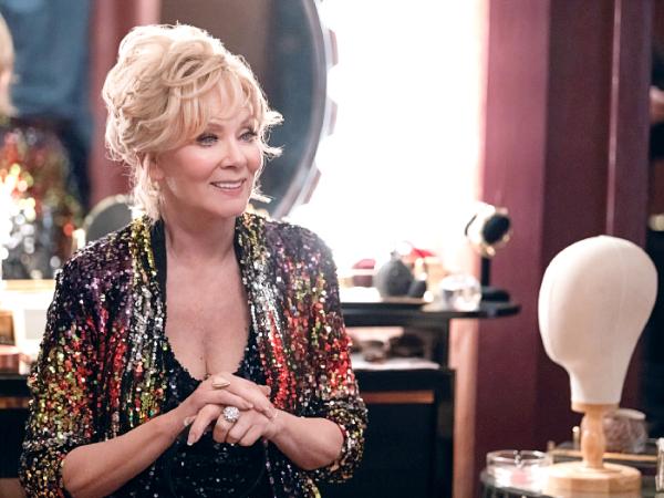 Kadr z serialu „Hacks”