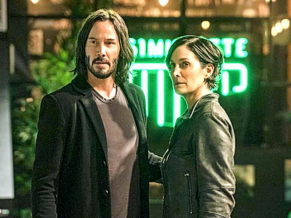 Kadr z filmu „Matrix Zmartwychwstania”