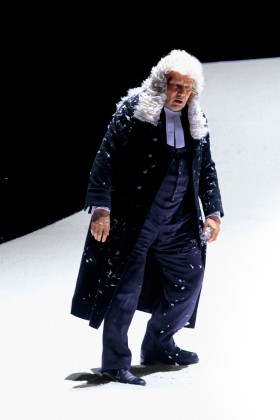 „Rozbity dzban” Heinricha von Kleista, reż. Peter Stein.