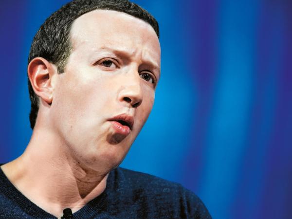 Mark Zuckerberg nie wiedział, że zostanie politycznym graczem.