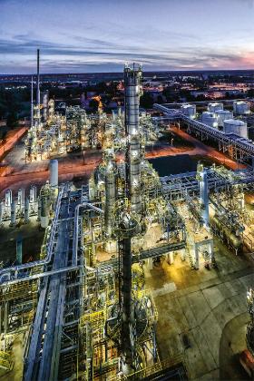 Nie wiadomo jeszcze, kto zostanie sublokatorem Orlenu i jak silną stworzy konkurencję. Ale będzie to z pewnością jakiś zagraniczny koncern.