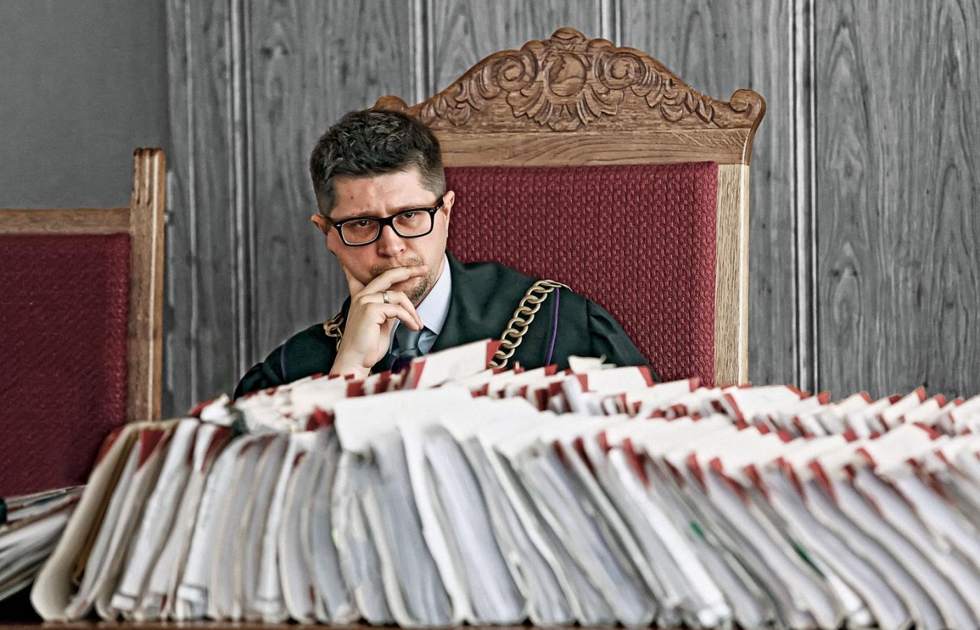 Sędzia Łączewski, jako ten, który skazał Mariusza Kamińskiego, nie jest ulubieńcem polityków rządzącej partii.