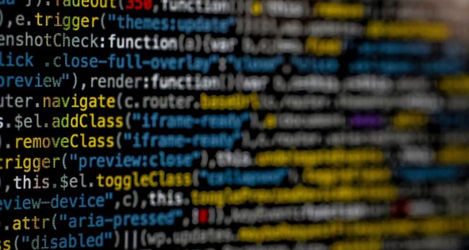 Nie trzeba być trollem, żeby udostępnić fake newsa.