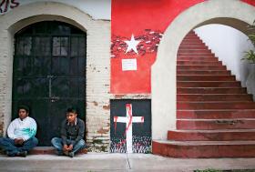 Seminarium nauczycielskie w Ayotzinapa ozdabiają rewolucyjne murale.
