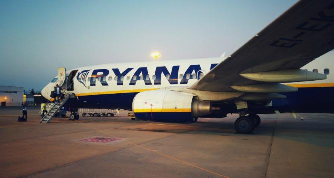 Piloci i personel pokładowy linii w Wielkiej Brytanii, Portugalii i Irlandii grożą strajkiem. Ale to niejedyne problemy Ryanaira.