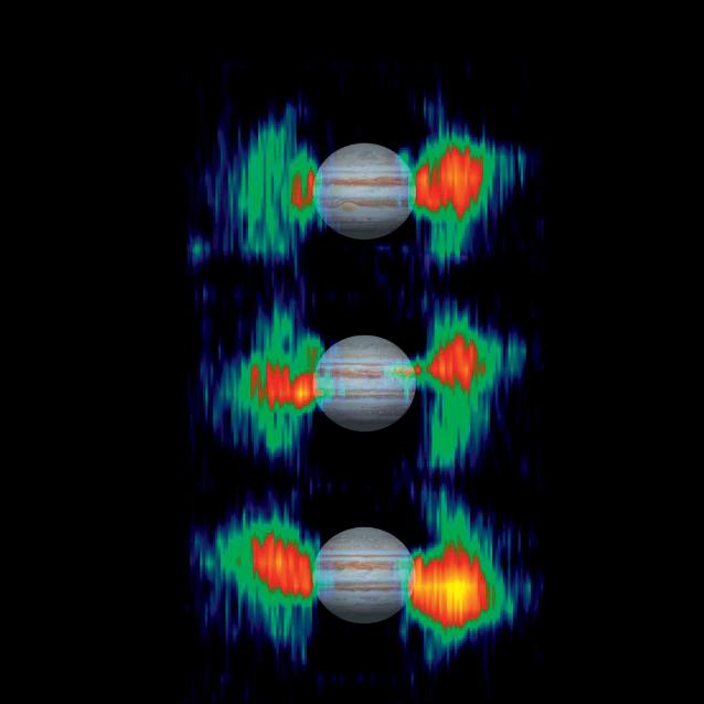 Pasy radiacyjne wokół Jowisza obserwowane przez sondę Cassini w drodze ku Saturnowi.