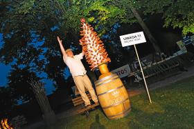 Mięsny jeż (albo mięsny jesz) autorstwa restauratora Lecha Wyszyńskiego.