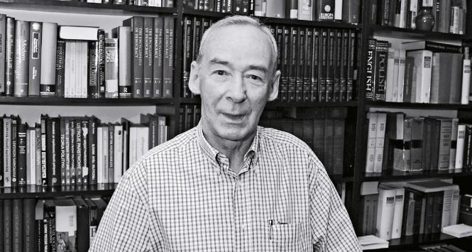 Andrzej Paczkowski (1938–2026)