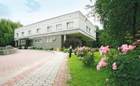 Zielony Dół - ośrodek recepcyjno-hotelowy zbudowany w PRL, wyremontowany przez Laboratorium Cogito.