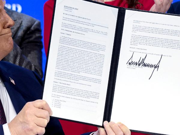 Donald Trump powołał w Davos Radę Pokoju