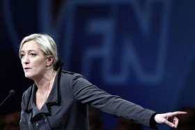Francuzom podoba się to, co mówi Marine Le Pen.