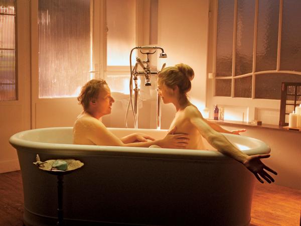 Per Christian Ellefsen i Ane Dahl Torp w „1001 gramów”