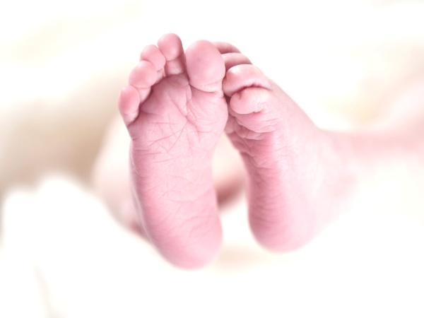 Gigantyczny postęp techniczny w dziedzinie neonatologii sprawił, że szanse na przeżycie może mieć dziecko urodzone w 23 tygodniu ciąży, ważące zaledwie pół kilograma.