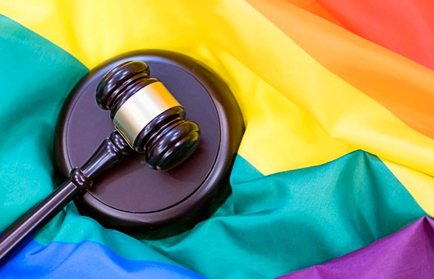 KPH rusza z programem prawnym dla osób LGBT+.