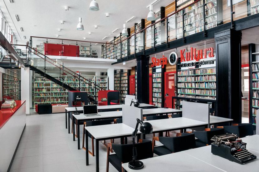 Stacja Kultura Miejska Biblioteka Publiczna W Rumi Stacja Kultura w Rumi najpiękniejszą biblioteką świata - zdjęcie 1